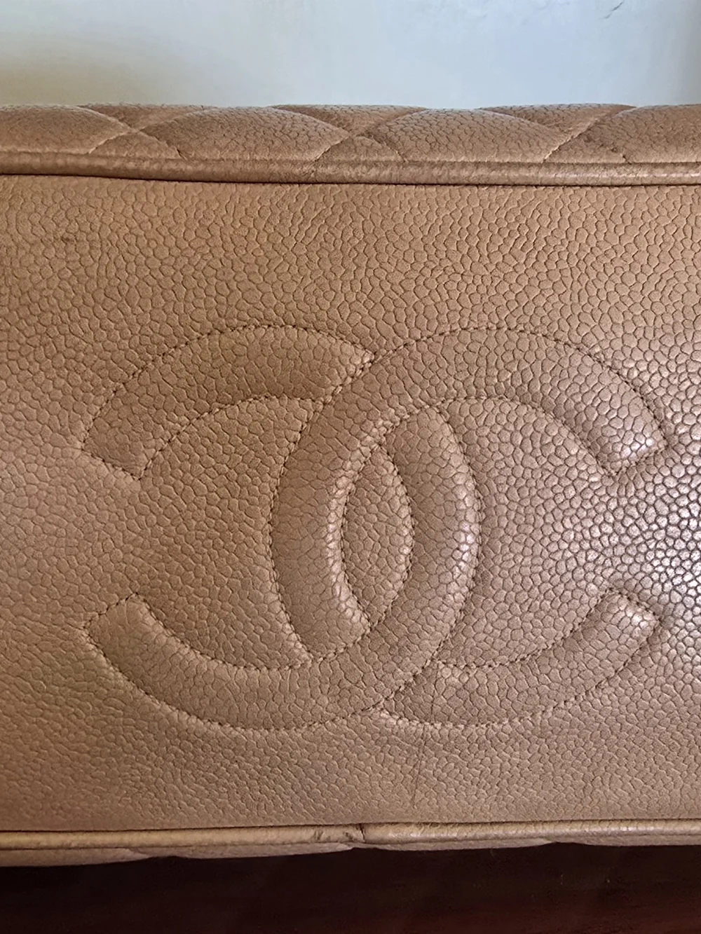 Vintage CHANEL Beige Quilted Chain-Handle Shoulder Bag